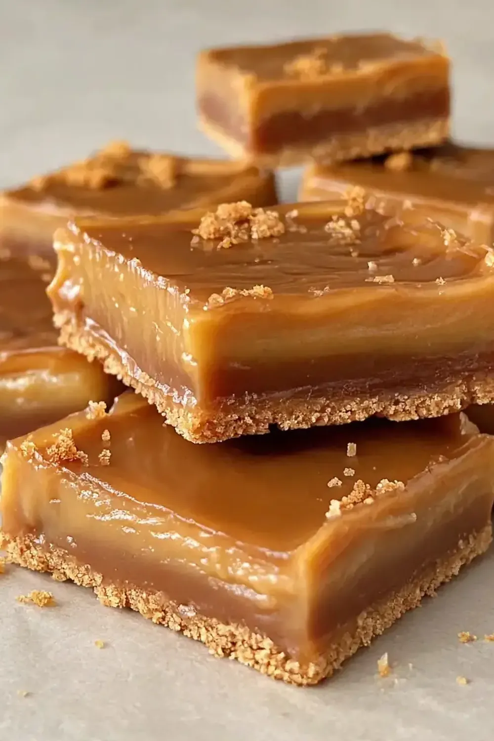 Biscoff Caramel Bars